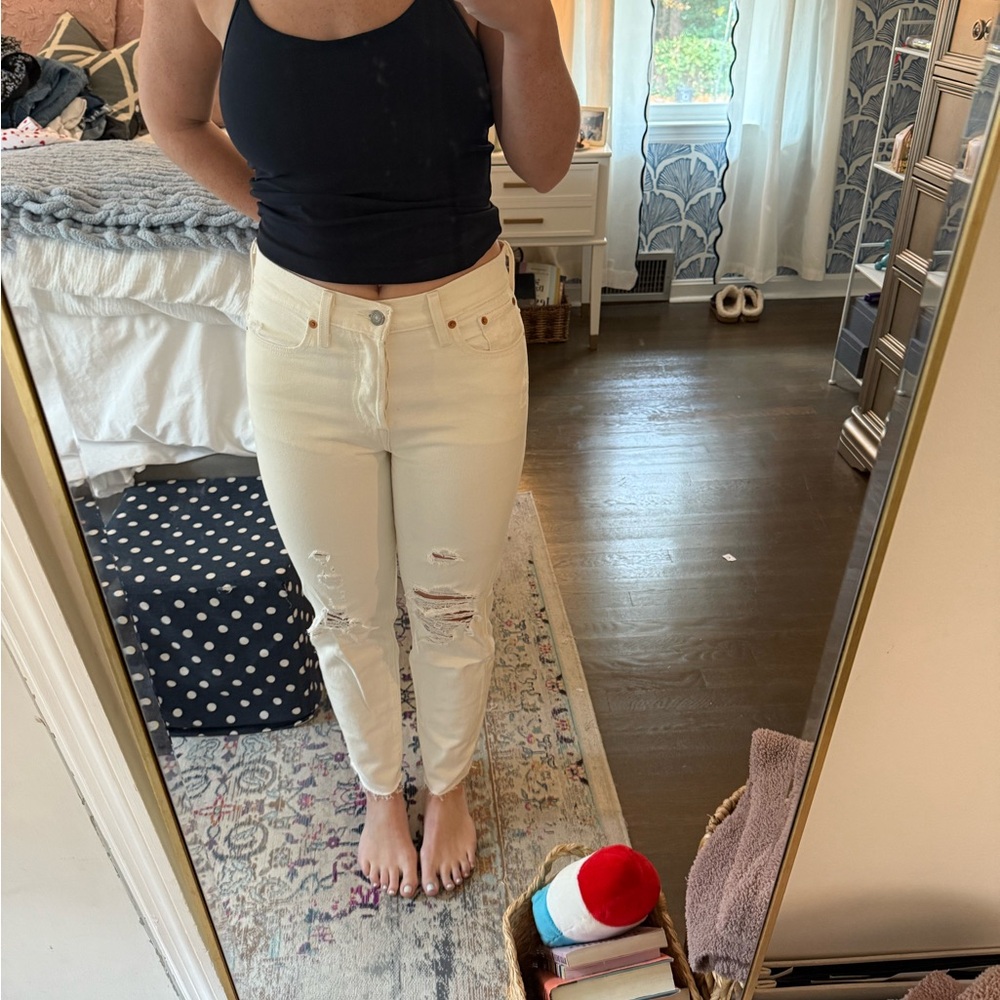 Levi's Wedgie Straight Cream Jeans